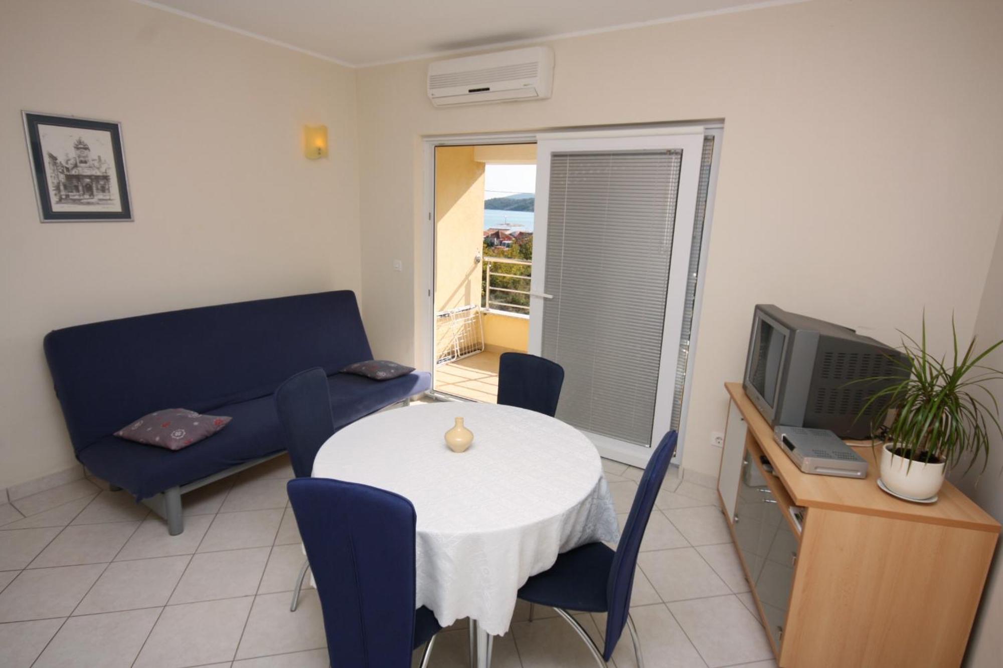 Apartments By The Sea Vinisce, Trogir - 5229 Oda fotoğraf